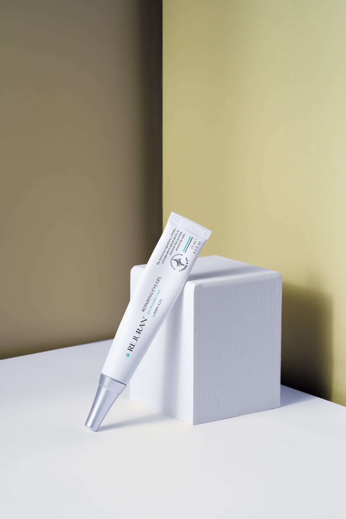 Rejuran Crema Reparadora para Contorno de Ojos